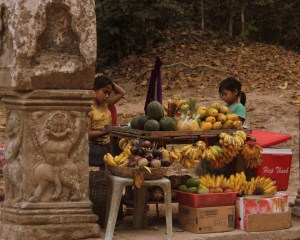 Salvezza anti-caldo!Trovate la frutta ad ogni angolo di strada.